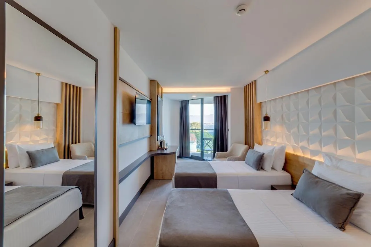 Отель Signature Blue Resort Кушадасы