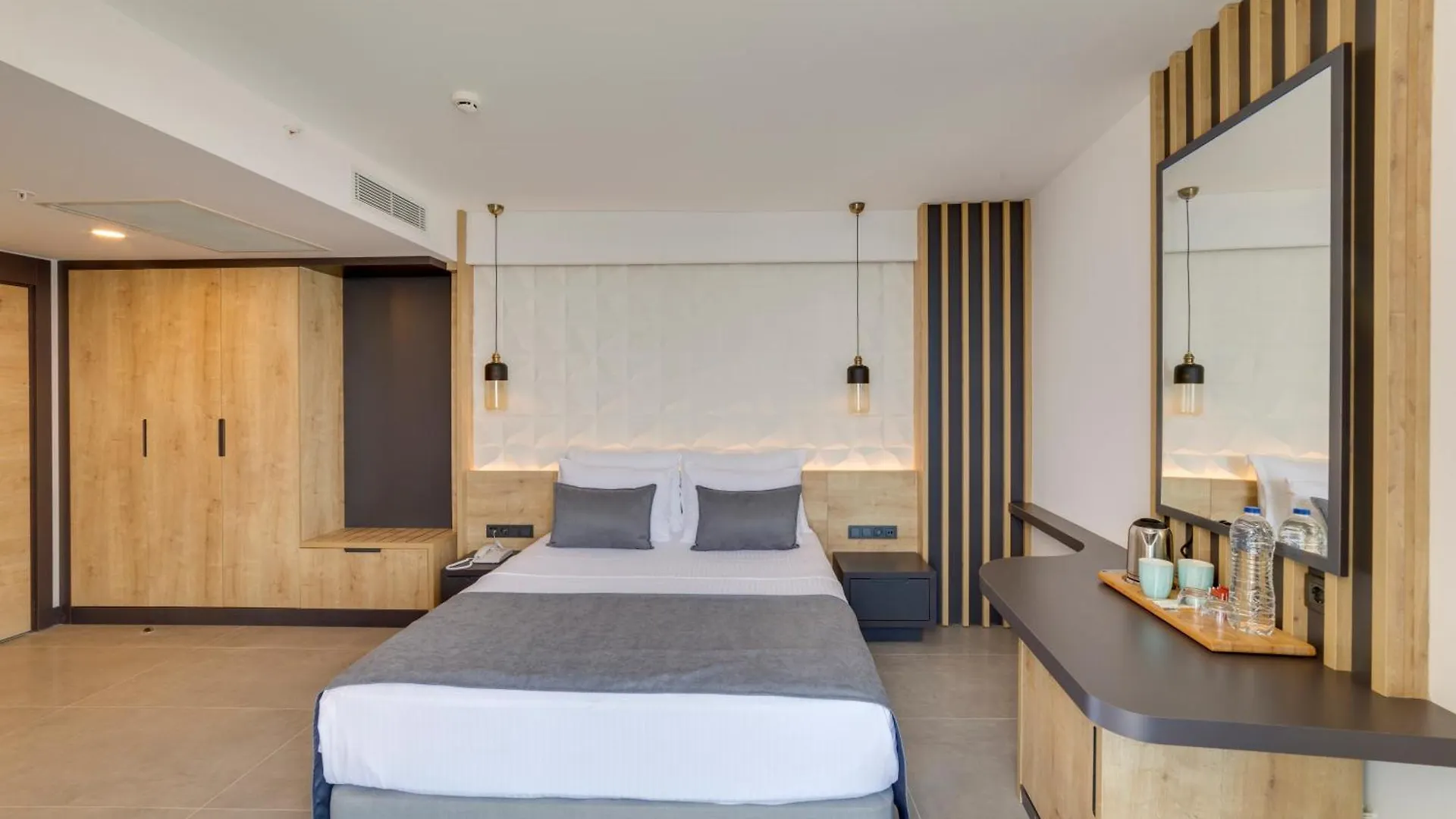 Signature Blue Resort Кушадасы 5*,